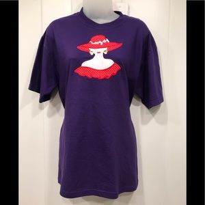 🎉4 For $25🎉NWOT-Purple Tee w/Red Female Appliqué
